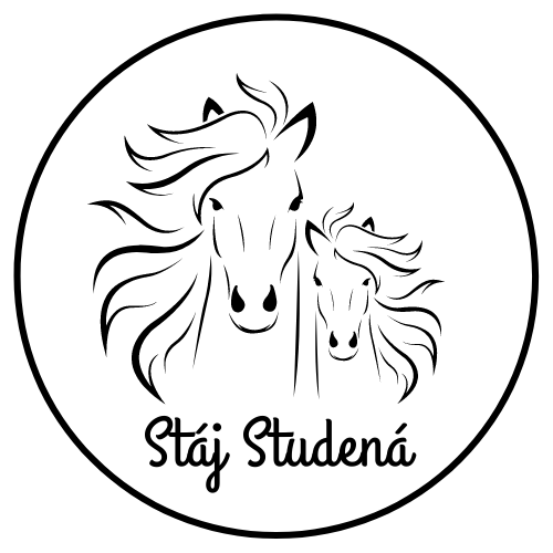 Stáj Studená